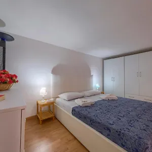 la-casa-di-dante-alighieri.it-tuscanyhotel.com/