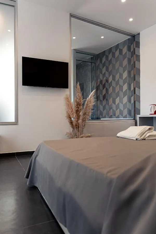 Residenza San Lorenzo Naples Bed & Breakfast