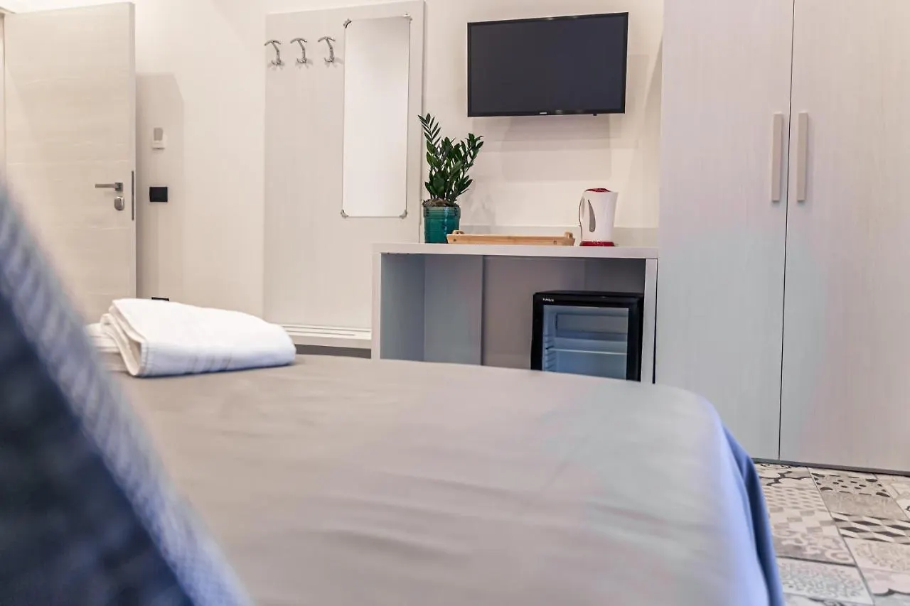 Residenza San Lorenzo Naples Bed & Breakfast