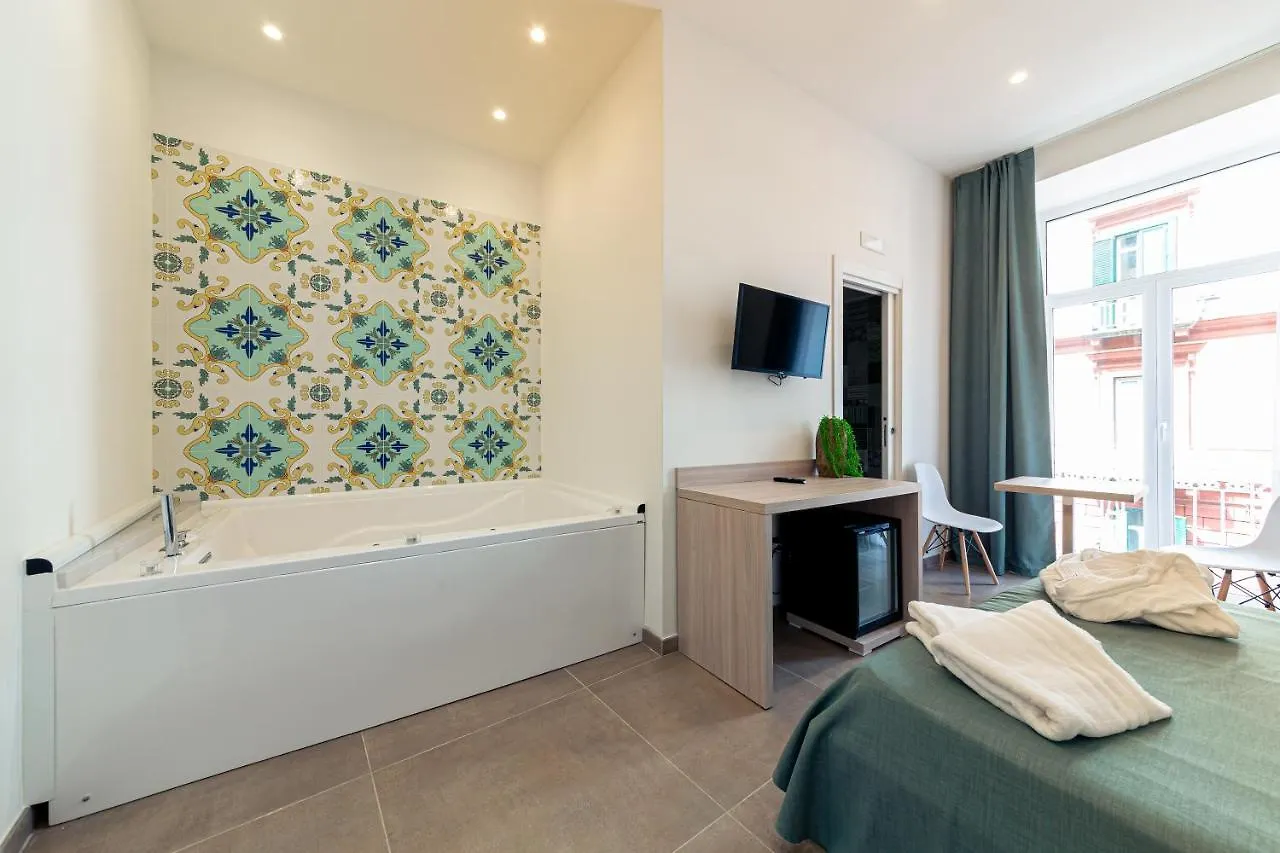 Residenza San Lorenzo Naples Bed & Breakfast