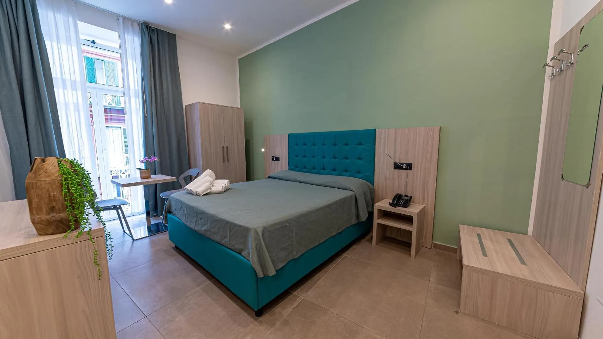 Alojamento de Acomodação e Pequeno-almoço Residenza San Lorenzo Nápoles